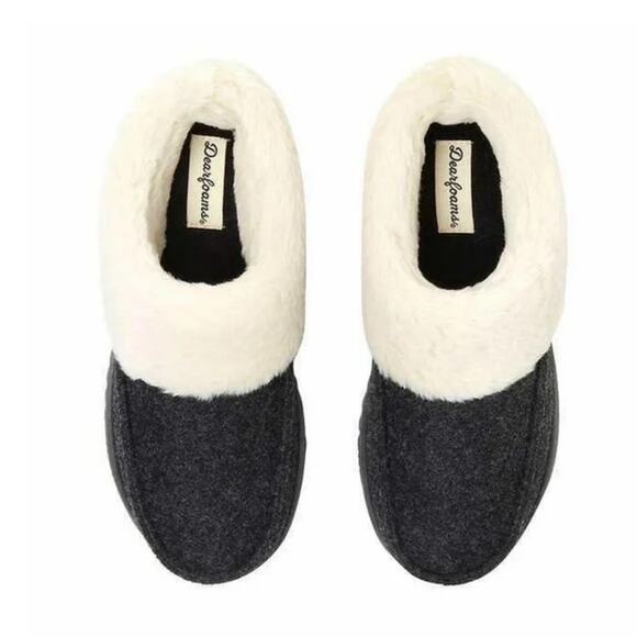 NIB •  Dearfoams women’s Memory Foam Slipper Size: 5-6 - Picture 2 of 8